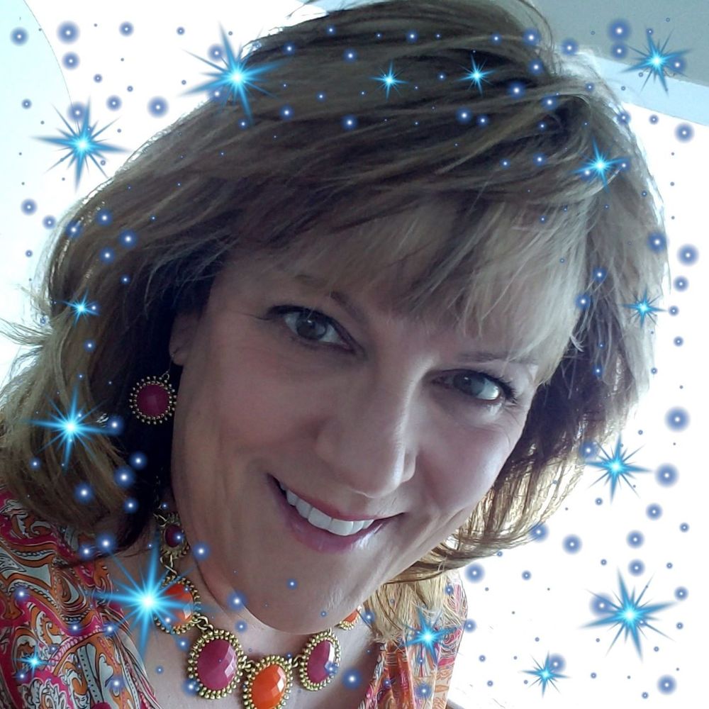 Meet your Posher, Pamela